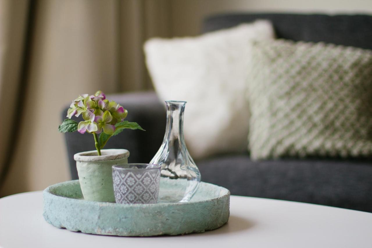 T'Hus Bed & Breakfast Katlijk Екстер'єр фото