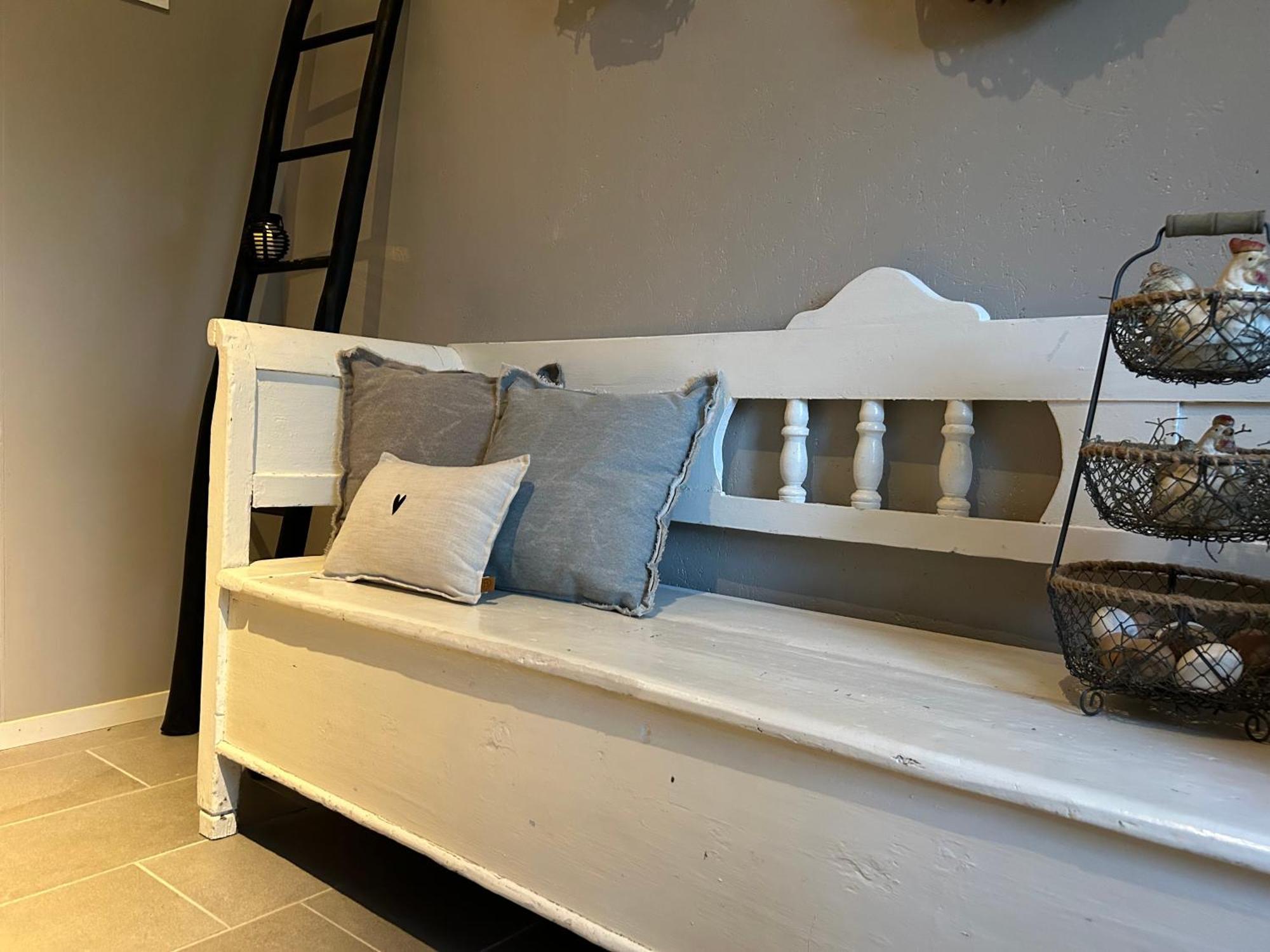 T'Hus Bed & Breakfast Katlijk Екстер'єр фото